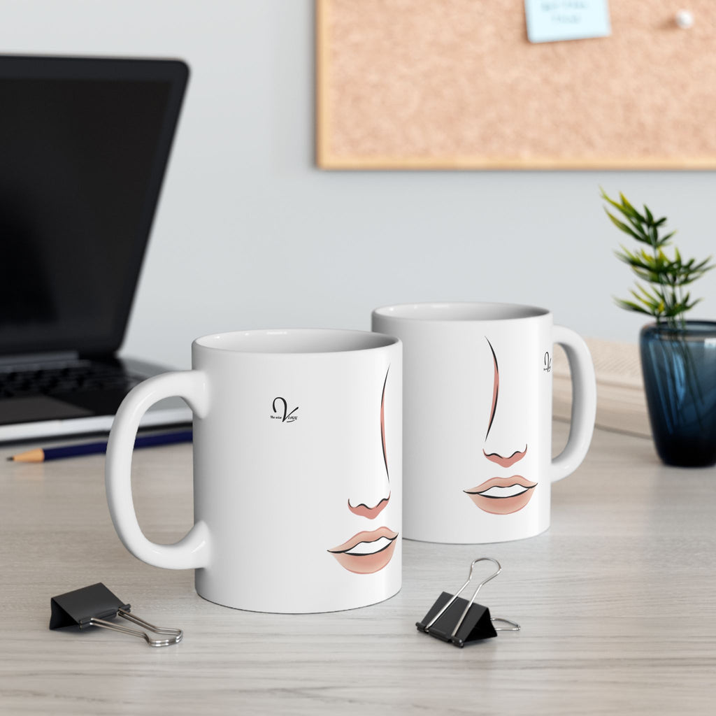 Mug en céramique visage féminin minimaliste